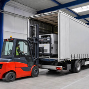 Machinery & Equipment Warehousing in UK - DTA Express